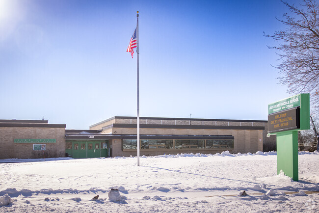 Jack Benny Middle School is a public elementary school in Waukegan serving grades 6-8.