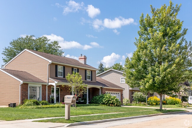 Northshore homes come in a variety of architectural styles.