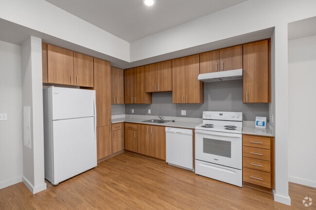 Waterleaf, Portland, OR 97201 - photo 5