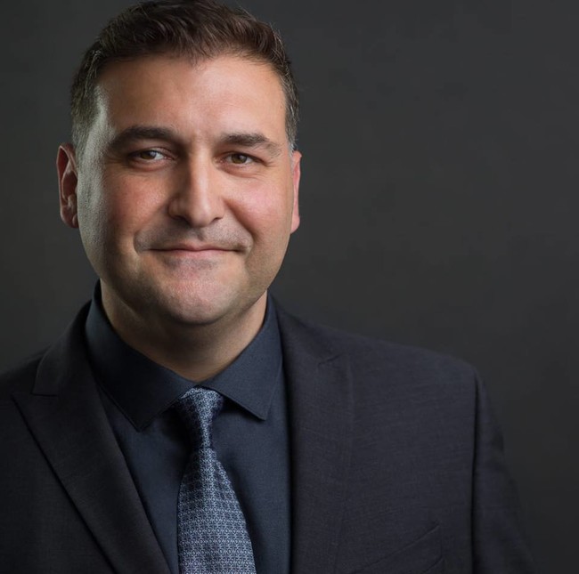 Agent Photo