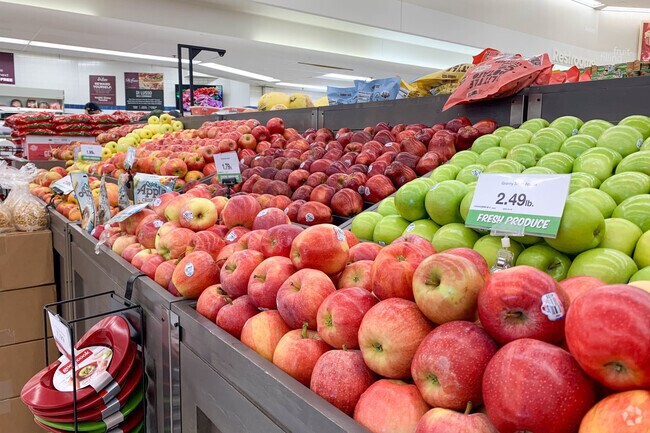Hy-Vee is a great place to buy fresh produce.
