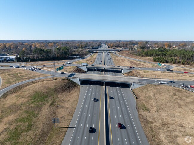 Kannapolis has easy access to all major interstates, including 85.