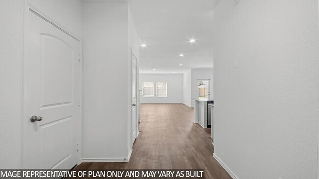 104 Flowers St unit 38396265, Dayton, TX 77535 - photo 3