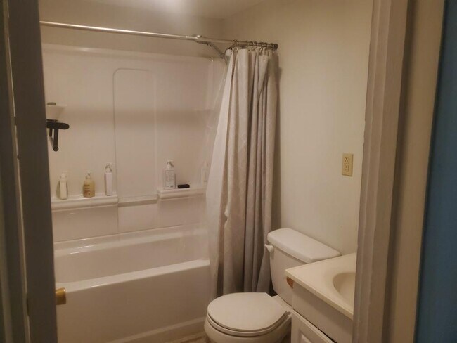 67 Lafountain St unit 67B, Winooski, VT 05404 - photo 3