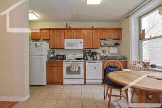 24 Ransom Rd Unit 4, Boston, MA 02135