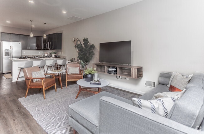 2BR, 2.5BA - 1,310 SF The Glen Hollow