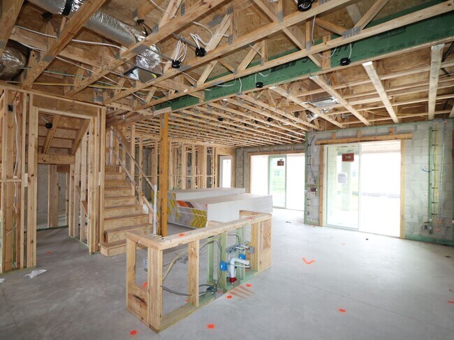 1740 Suttonset Trail, Zephyrhills, FL 33541 - photo 4