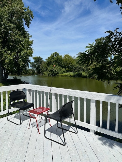 215 Blackwell Rd, Colonial Beach, VA 22443