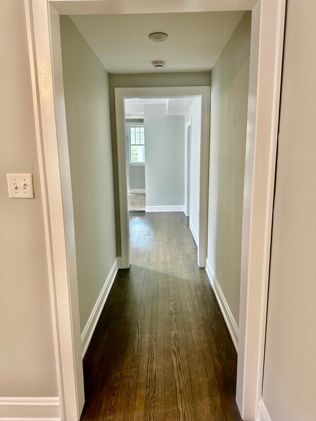 2501 Grove St unit 1, Blue Island, IL 60406 - photo 4