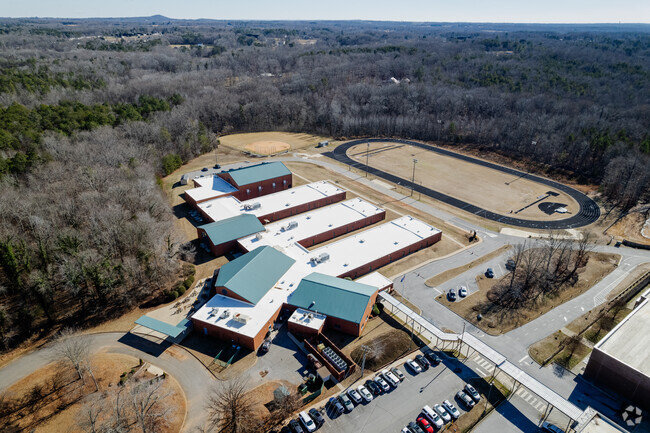 Side of Chesnee Middle School