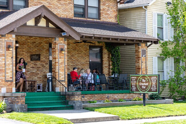 Highlands residents have been dining at The Cracked Pot since 2022.