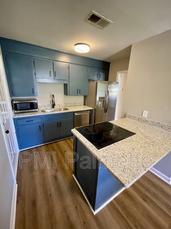 3730 Hickory St, Columbia, SC 29205 - photo 6