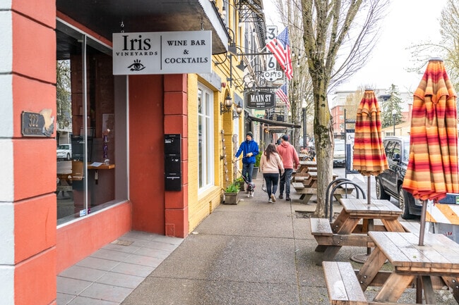 The streets of the Washburne District are full of local restaurants and businesses.