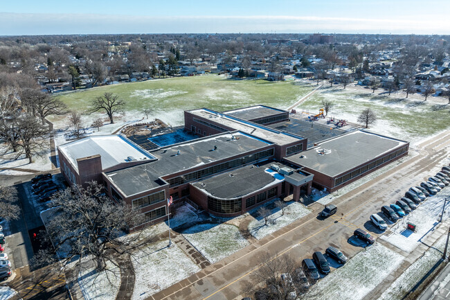 Adams Elementary School