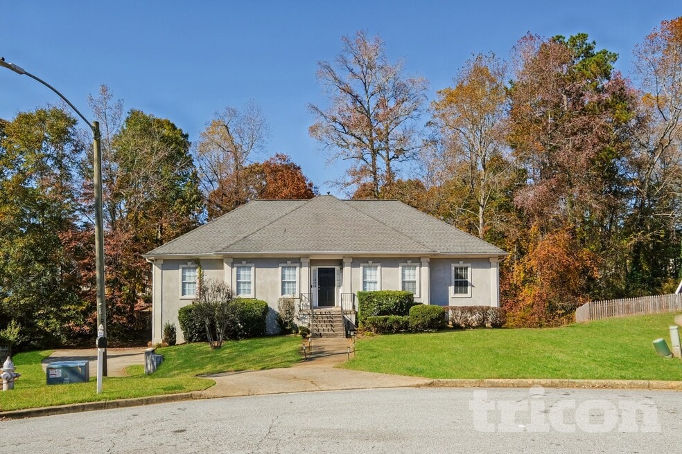 9235 Raleigh Way, Douglasville, GA 30135 - photo 1