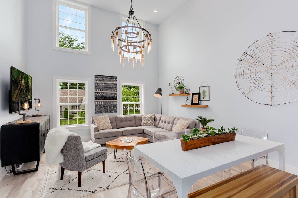 319 NW A St unit ID1221793P, Bentonville, AR 72712 - photo 1