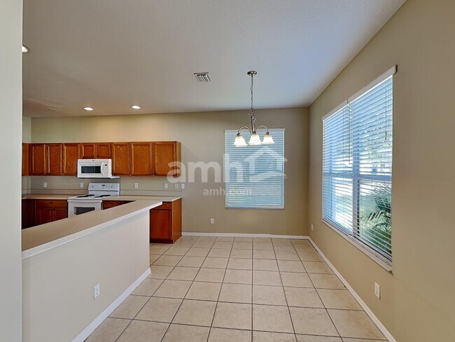 6101 41st St E, Bradenton, FL 34203 - photo 5