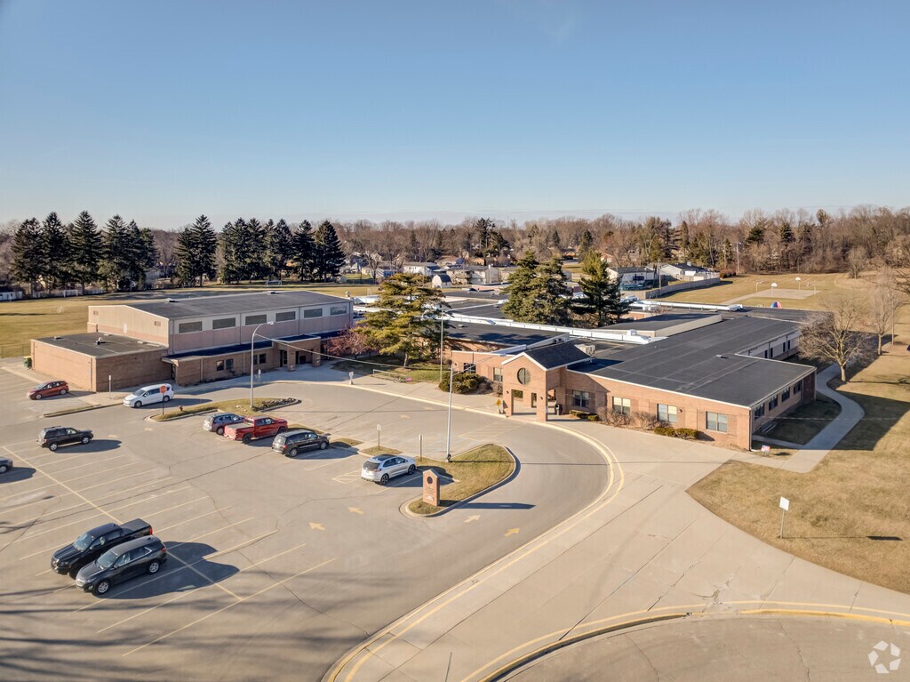 Kids are challenged to excel at Bartlett Elementary School in South Lyon.