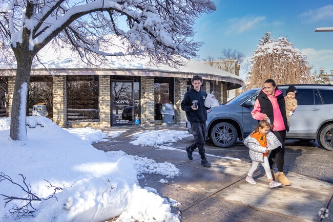 Kopp’s Frozen Custard serves desserts, burgers, and fries in Glendale.