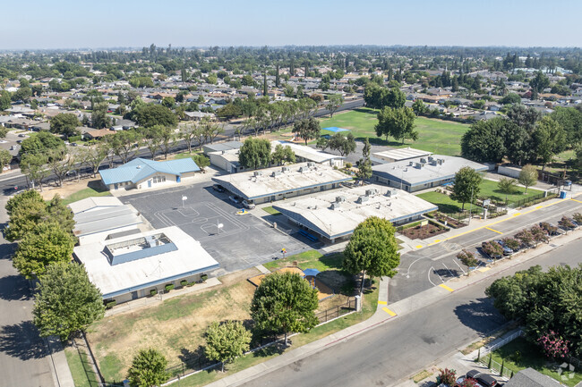 The campus of Thomas Olaeta Elementary School in Atwater.