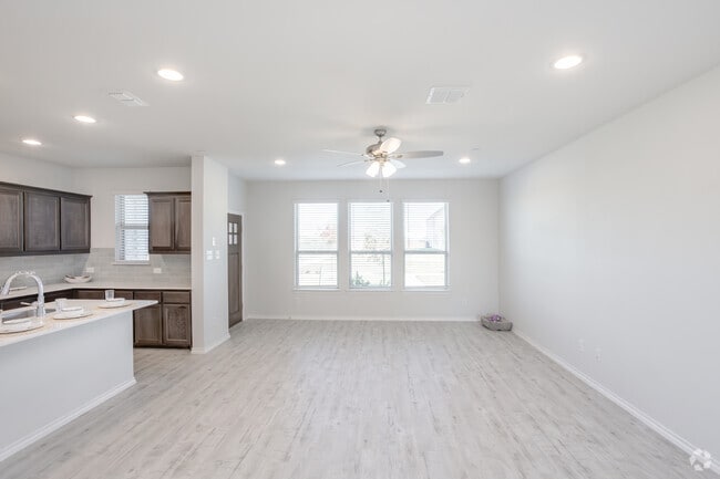 5106 Roll Cast Dr unit 36445776, Royse City, TX 75189 - photo 4