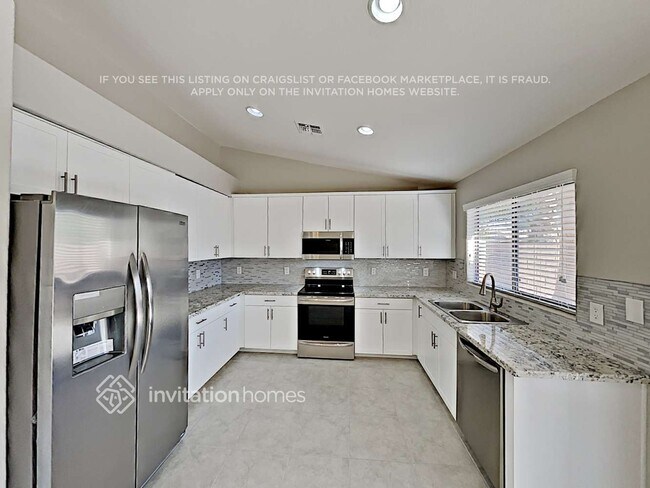 1655 E Redfield Rd, Gilbert, AZ 85234 - photo 7