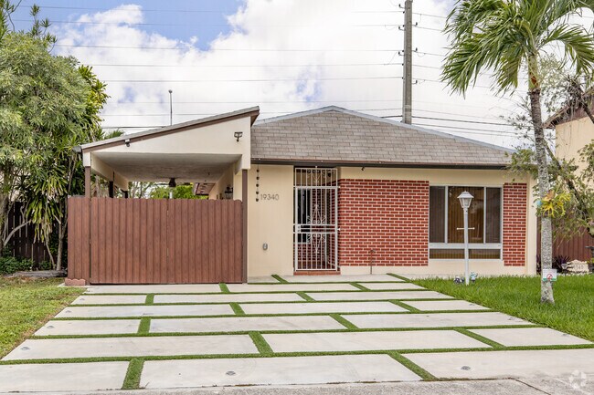 Lake of Acadia in Miami, FL is home of modernized mid-century homes.