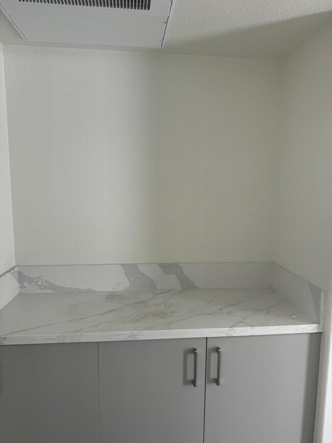 2125 Moffett Rd unit 14, Ceres, CA 95307 - photo 7