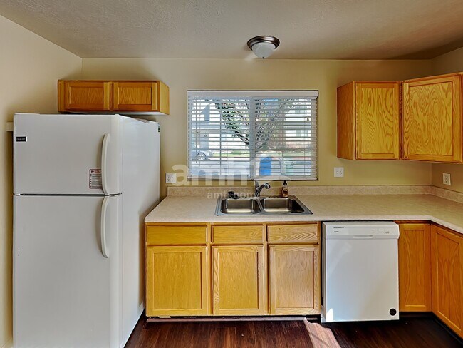 645 Cattail Dr, Ogden, UT 84404 - photo 4