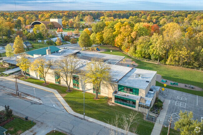 Franke Park Elementary School is in the Fort Wayne Community School District.