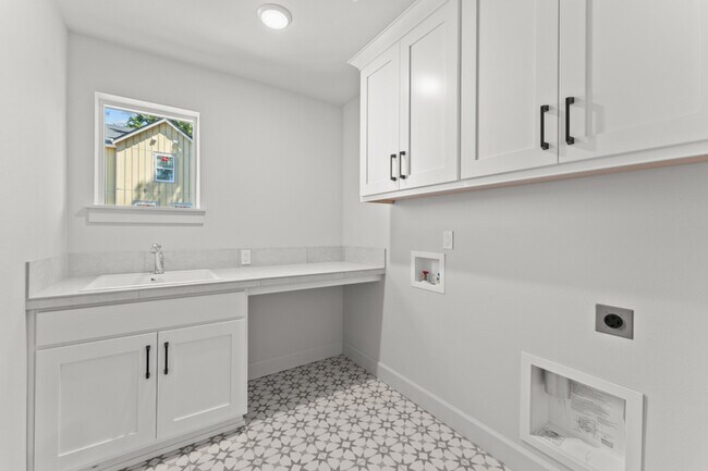 2138 Eleanor Rd, West Linn, OR 97068 - photo 7