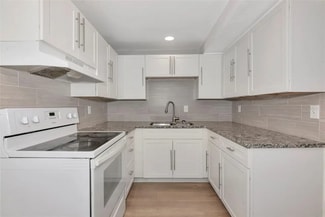 405 Barlow Ave, Sarasota, FL 34232