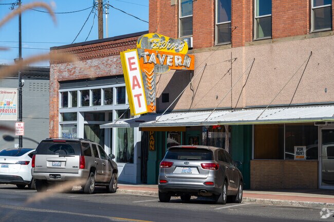 Berns Tavern, which has served Prosser for over a century, offers dive bar classics.