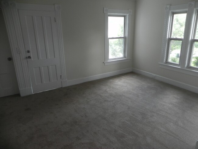 2 Jefferson St unit 2, Norwalk, CT 06851 - photo 4
