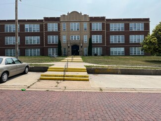 720 J St Unit 720 J st, Fairbury, NE 68352