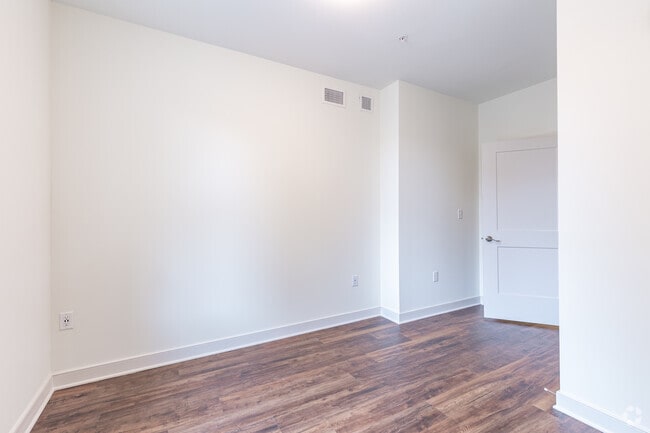 2BR, 2BA
