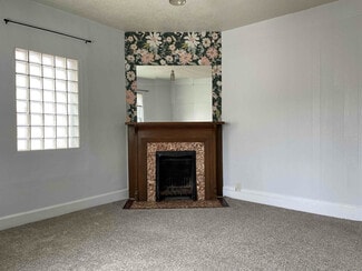 1205 E 4th St Unit 1205, Duluth, MN 55805