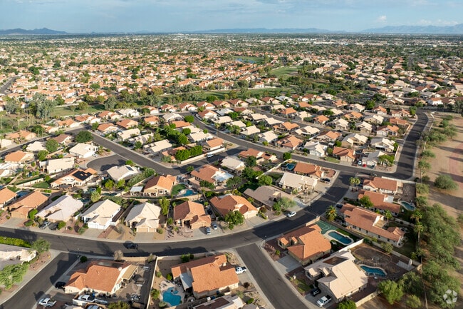 Most homes in Arrowhead are less than 30 years old.