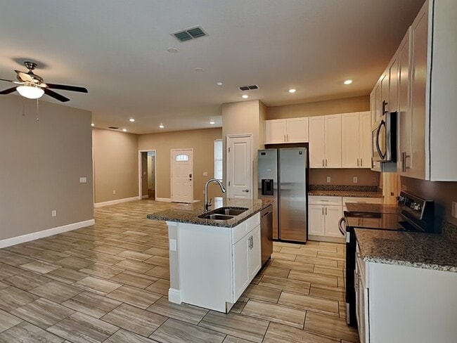 1957 Michigan Dr, Kissimmee, FL 34759 - photo 4