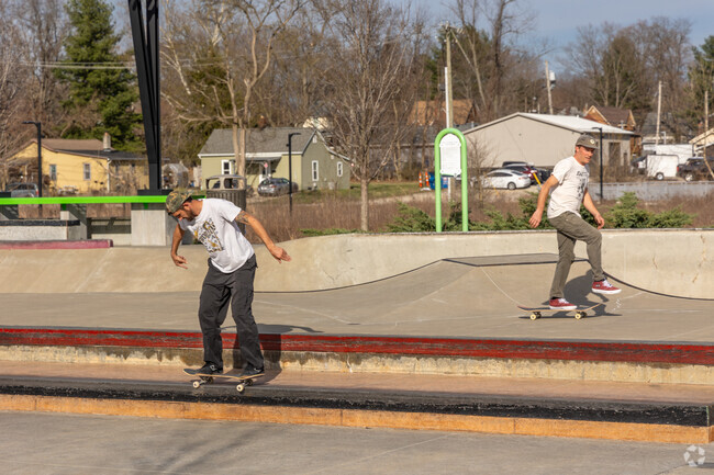 Whether riding goofy, regular or switch, hit up Switchyard Skate Park to carve in SoMax.