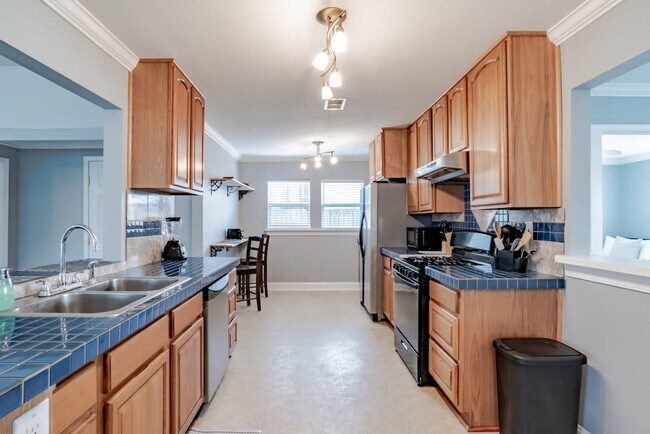 2255 Dog River Ct unit ID1043454P, Mobile, AL 36605 - photo 2