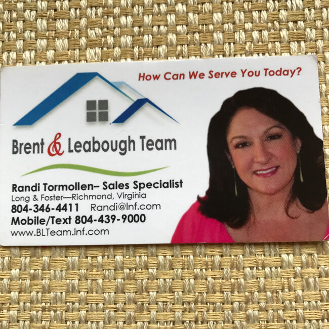 Agent Photo