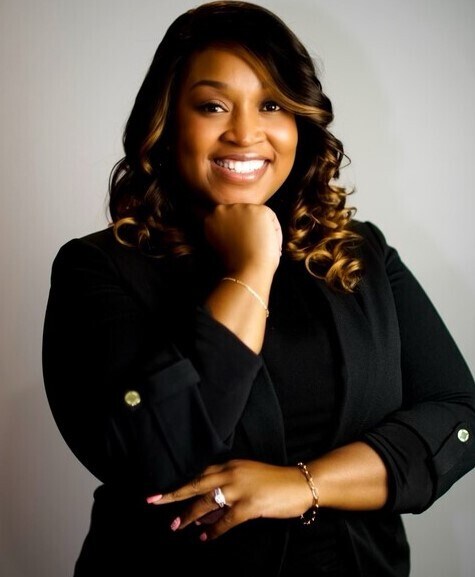 Nathalie Bell