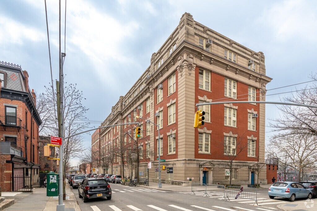 Brooklyn School of Collaborative Studies serves children from grades 6 through 12.