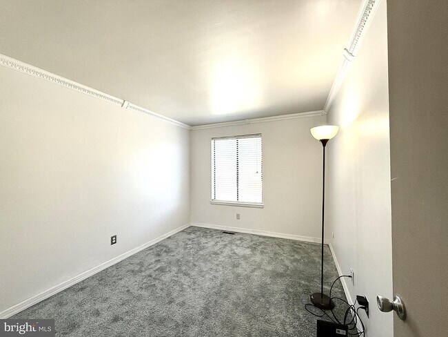 5020 W Brigantine Ct unit 5020, Wilmington, DE 19808 - photo 3