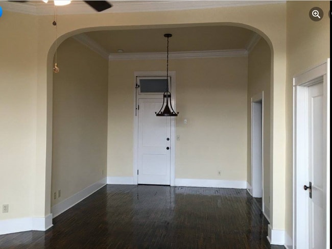 127 S James St unit 1, Ludington, MI 49431 - photo 3