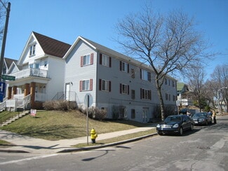 3377 N Oakland Ave, Milwaukee, WI 53211