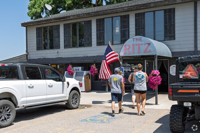 Okoboji residents can enjoy The Ritz, just a minute away.