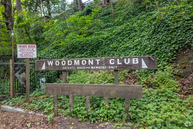 Private beach access for Woodmont locals who are members of the Woodmont Club.