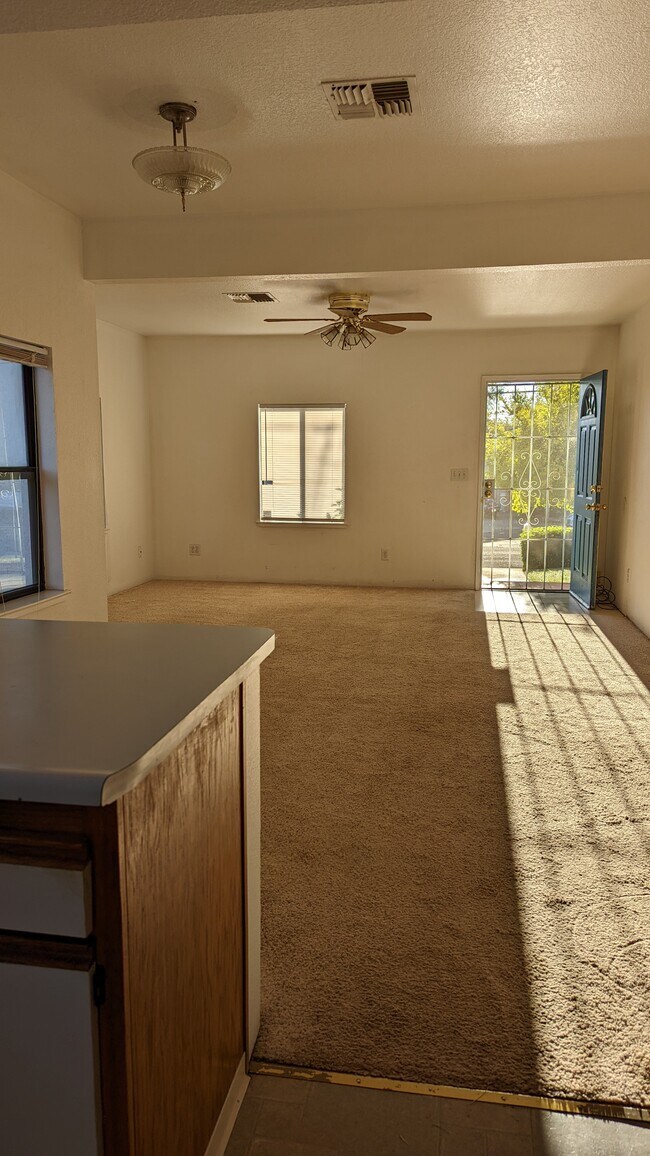 2214 Waldon St, Redding, CA 96001 - photo 7